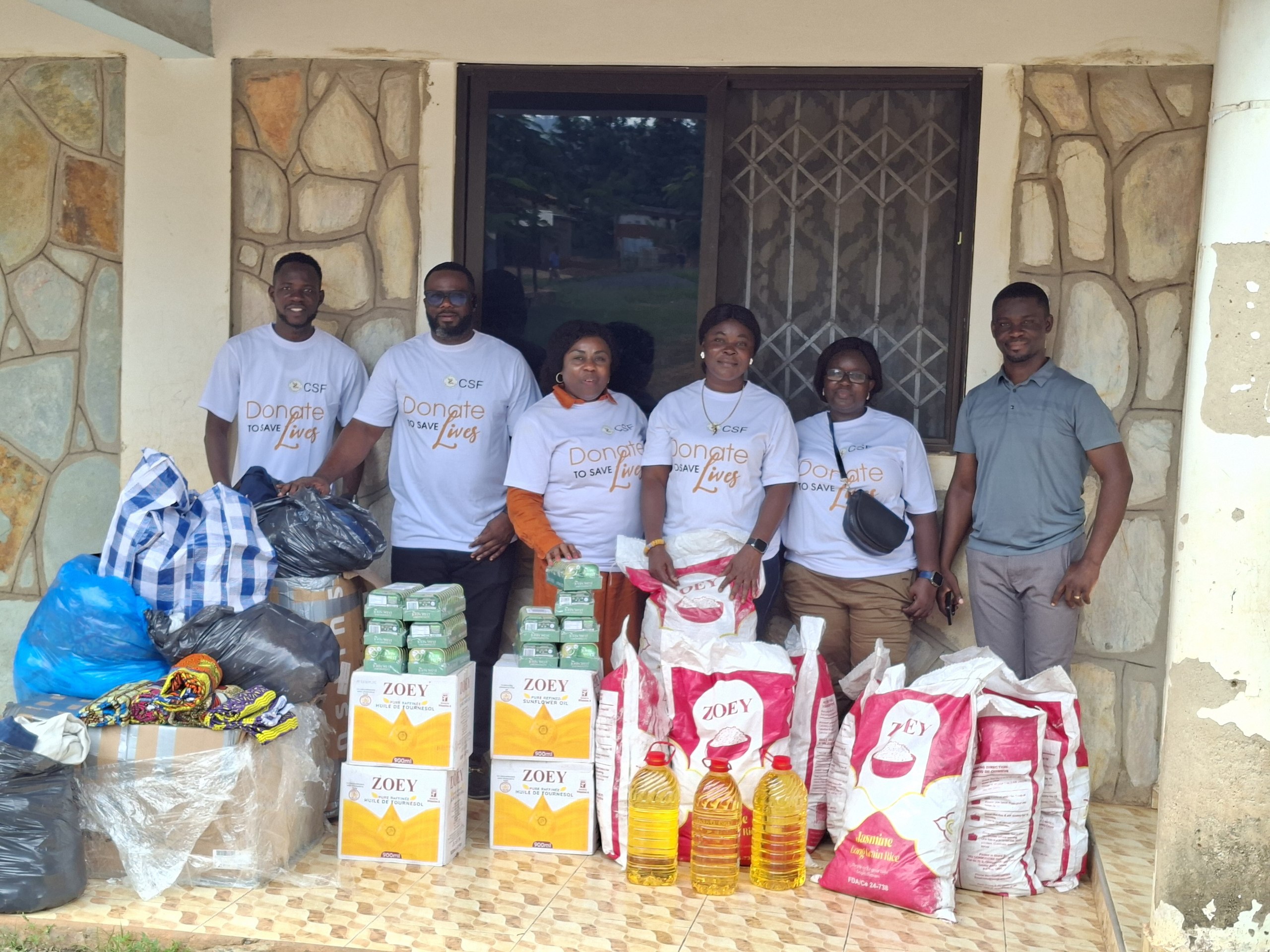 Read more about the article December Donation Outreach to Widows and Pupils in Kwamoso